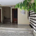 Stylish 2 Room Flat 60 Meters To The Beach